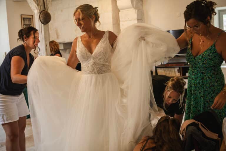 Préparatifs des mariés : pourquoi ce moment donne des images fortes